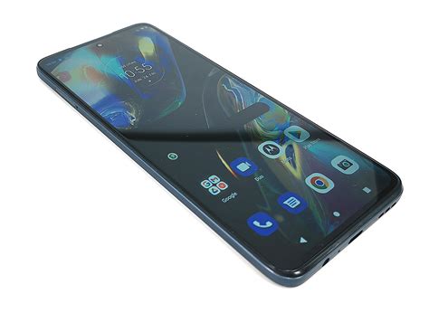 Motorola Moto G82 5G smartphone review: OLED, optical image .